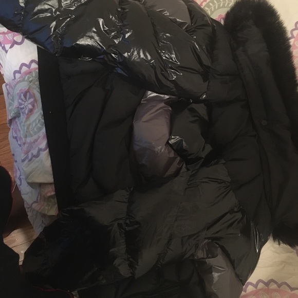 Coat - Picture 1 of 3